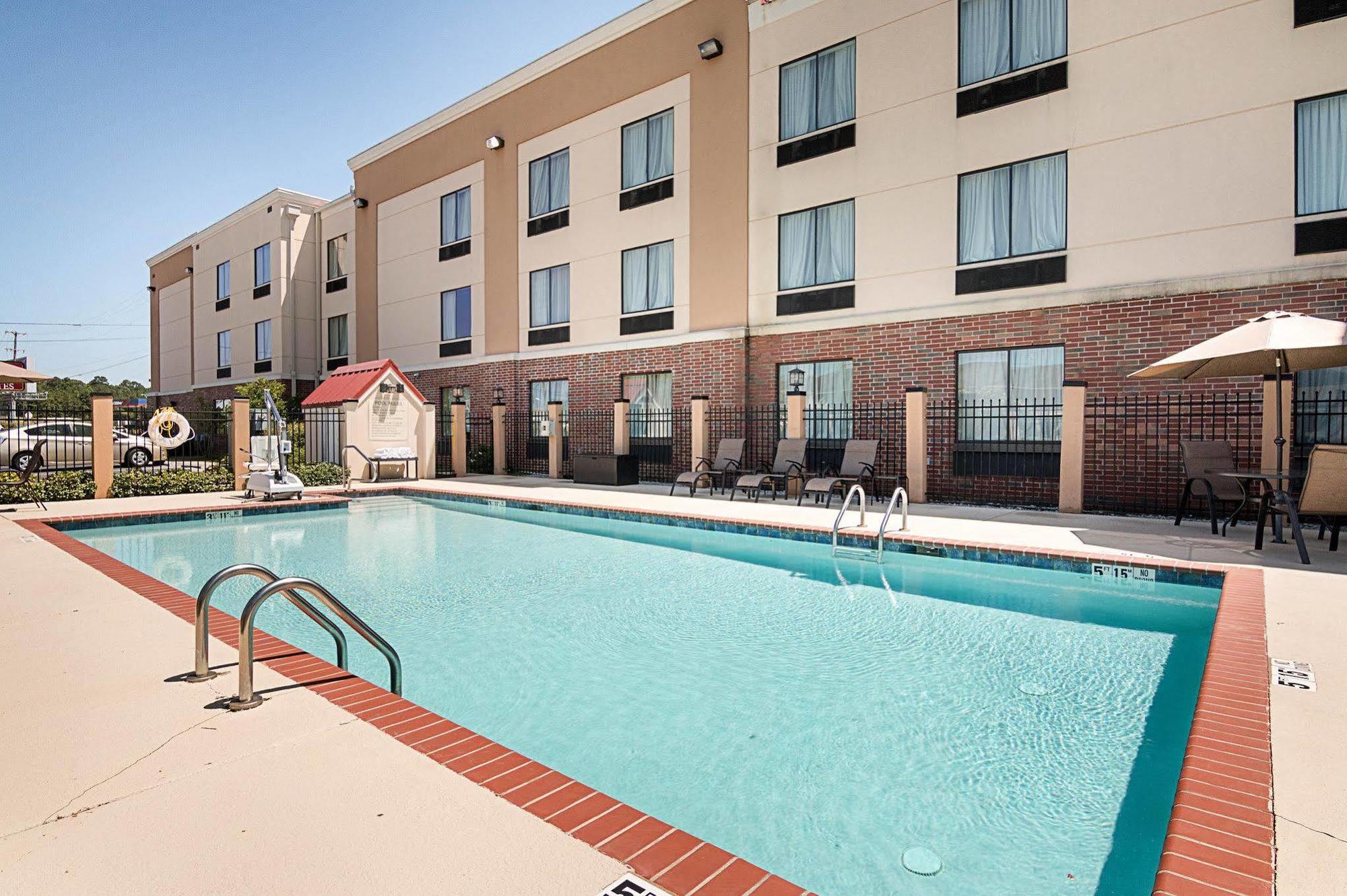 Comfort Suites Natchitoches Ngoại thất bức ảnh